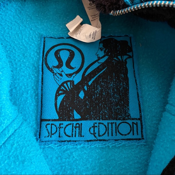 Lululemon Special Edition Snowflake Scuba Hoodie - Picture 8 of 10
